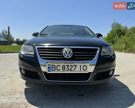 Чорний Фольксваген Пассат, об'ємом двигуна 2 л та пробігом 251 тис. км за 4899 $, фото 4 на Automoto.ua