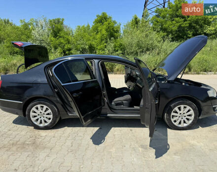 Чорний Фольксваген Пассат, об'ємом двигуна 2 л та пробігом 251 тис. км за 4899 $, фото 26 на Automoto.ua