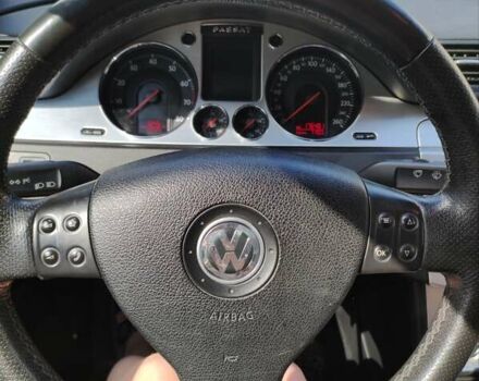 Чорний Фольксваген Пассат, об'ємом двигуна 3.2 л та пробігом 170 тис. км за 6900 $, фото 12 на Automoto.ua