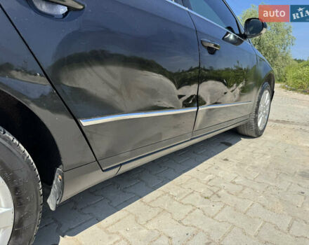 Чорний Фольксваген Пассат, об'ємом двигуна 2 л та пробігом 251 тис. км за 4899 $, фото 18 на Automoto.ua