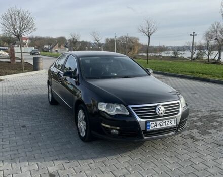 Черный Фольксваген Пассат, объемом двигателя 2 л и пробегом 287 тыс. км за 6499 $, фото 1 на Automoto.ua