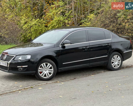 Чорний Фольксваген Пассат, об'ємом двигуна 2 л та пробігом 305 тис. км за 7550 $, фото 2 на Automoto.ua