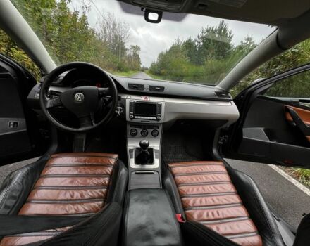 Черный Фольксваген Пассат, объемом двигателя 2 л и пробегом 300 тыс. км за 4600 $, фото 6 на Automoto.ua