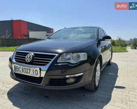Чорний Фольксваген Пассат, об'ємом двигуна 2 л та пробігом 251 тис. км за 4899 $, фото 2 на Automoto.ua