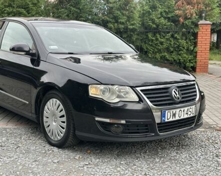 Черный Фольксваген Пассат, объемом двигателя 2 л и пробегом 330 тыс. км за 2450 $, фото 2 на Automoto.ua