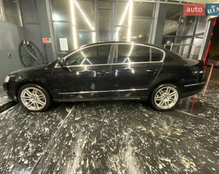 Черный Фольксваген Пассат, объемом двигателя 1.98 л и пробегом 215 тыс. км за 4550 $, фото 9 на Automoto.ua