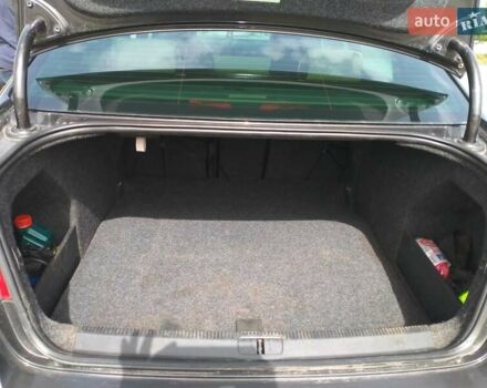 Черный Фольксваген Пассат, объемом двигателя 1.6 л и пробегом 320 тыс. км за 5000 $, фото 17 на Automoto.ua