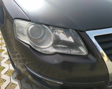 Чорний Фольксваген Пассат, об'ємом двигуна 1.6 л та пробігом 320 тис. км за 4699 $, фото 9 на Automoto.ua