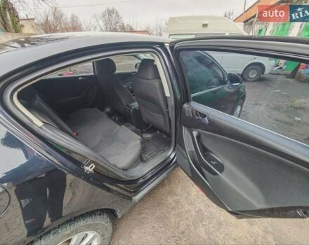 Чорний Фольксваген Пассат, об'ємом двигуна 2 л та пробігом 112 тис. км за 6950 $, фото 35 на Automoto.ua