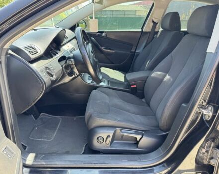 Черный Фольксваген Пассат, объемом двигателя 2 л и пробегом 251 тыс. км за 4800 $, фото 17 на Automoto.ua