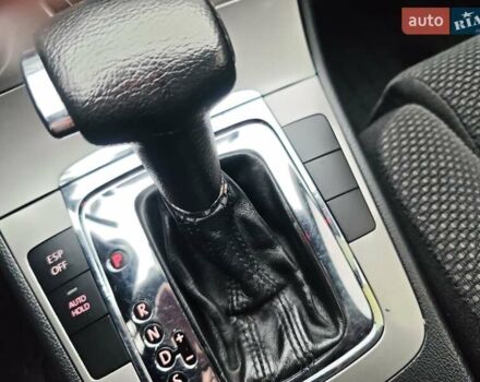 Чорний Фольксваген Пассат, об'ємом двигуна 2 л та пробігом 112 тис. км за 6950 $, фото 57 на Automoto.ua