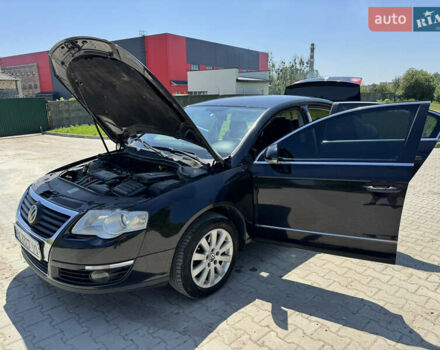 Чорний Фольксваген Пассат, об'ємом двигуна 2 л та пробігом 251 тис. км за 4899 $, фото 21 на Automoto.ua