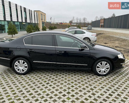 Черный Фольксваген Пассат, объемом двигателя 1.6 л и пробегом 340 тыс. км за 5700 $, фото 3 на Automoto.ua