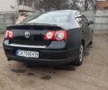 Чорний Фольксваген Пассат, об'ємом двигуна 1.6 л та пробігом 228 тис. км за 7200 $, фото 3 на Automoto.ua