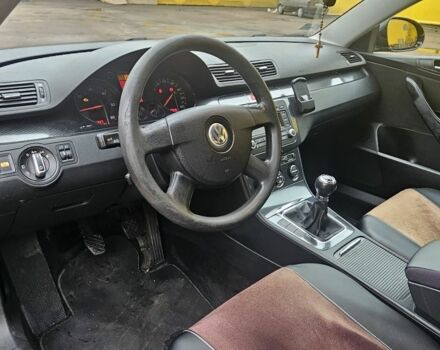 Черный Фольксваген Пассат, объемом двигателя 2 л и пробегом 340 тыс. км за 2857 $, фото 21 на Automoto.ua