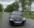 Черный Фольксваген Пассат, объемом двигателя 2 л и пробегом 300 тыс. км за 6000 $, фото 1 на Automoto.ua