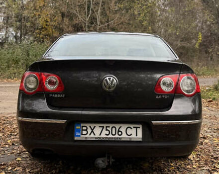 Чорний Фольксваген Пассат, об'ємом двигуна 1.97 л та пробігом 307 тис. км за 6600 $, фото 8 на Automoto.ua