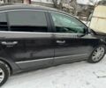 Черный Фольксваген Пассат, объемом двигателя 2 л и пробегом 300 тыс. км за 3000 $, фото 1 на Automoto.ua