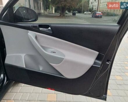 Черный Фольксваген Пассат, объемом двигателя 0 л и пробегом 186 тыс. км за 7777 $, фото 41 на Automoto.ua