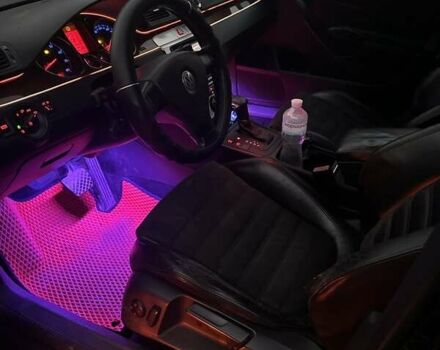 Чорний Фольксваген Пассат, об'ємом двигуна 2 л та пробігом 226 тис. км за 4400 $, фото 8 на Automoto.ua