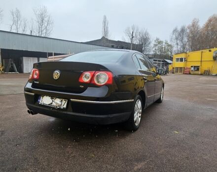 Черный Фольксваген Пассат, объемом двигателя 2 л и пробегом 340 тыс. км за 2857 $, фото 5 на Automoto.ua