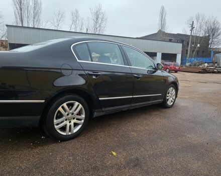 Черный Фольксваген Пассат, объемом двигателя 2 л и пробегом 340 тыс. км за 2857 $, фото 6 на Automoto.ua