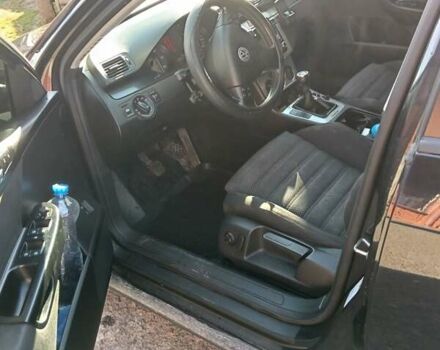 Чорний Фольксваген Пассат, об'ємом двигуна 1.97 л та пробігом 205 тис. км за 7200 $, фото 4 на Automoto.ua