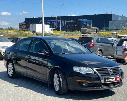 Чорний Фольксваген Пассат, об'ємом двигуна 2 л та пробігом 164 тис. км за 5790 $, фото 2 на Automoto.ua