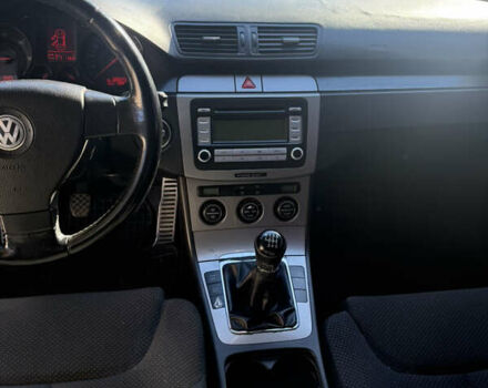 Черный Фольксваген Пассат, объемом двигателя 1.97 л и пробегом 326 тыс. км за 5500 $, фото 16 на Automoto.ua