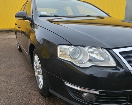 Черный Фольксваген Пассат, объемом двигателя 2 л и пробегом 340 тыс. км за 2857 $, фото 9 на Automoto.ua