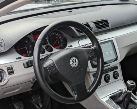 Черный Фольксваген Пассат, объемом двигателя 1.9 л и пробегом 298 тыс. км за 2200 $, фото 5 на Automoto.ua