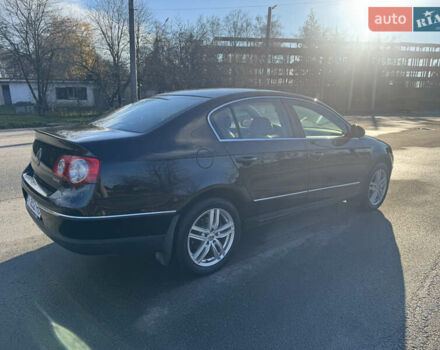 Черный Фольксваген Пассат, объемом двигателя 1.98 л и пробегом 354 тыс. км за 6200 $, фото 4 на Automoto.ua