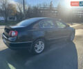 Черный Фольксваген Пассат, объемом двигателя 1.98 л и пробегом 354 тыс. км за 6200 $, фото 4 на Automoto.ua