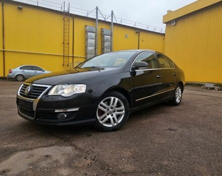 Черный Фольксваген Пассат, объемом двигателя 2 л и пробегом 340 тыс. км за 2857 $, фото 1 на Automoto.ua