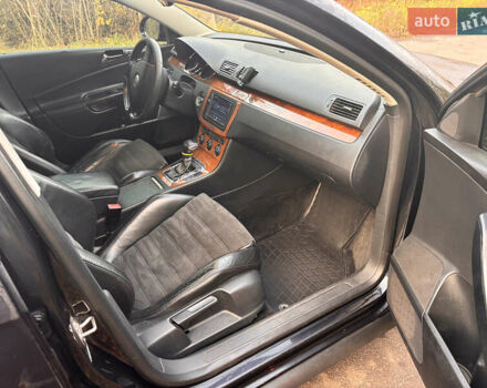 Черный Фольксваген Пассат, объемом двигателя 0 л и пробегом 210 тыс. км за 5700 $, фото 4 на Automoto.ua