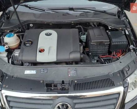 Черный Фольксваген Пассат, объемом двигателя 0 л и пробегом 186 тыс. км за 7777 $, фото 61 на Automoto.ua