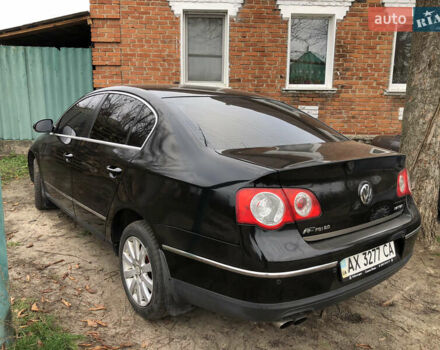 Черный Фольксваген Пассат, объемом двигателя 1.8 л и пробегом 300 тыс. км за 4500 $, фото 2 на Automoto.ua