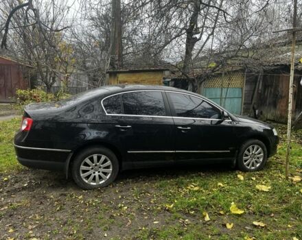 Черный Фольксваген Пассат, объемом двигателя 2 л и пробегом 204 тыс. км за 6800 $, фото 1 на Automoto.ua