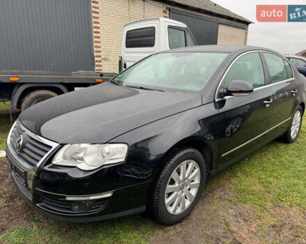 Чорний Фольксваген Пассат, об'ємом двигуна 1.6 л та пробігом 208 тис. км за 6490 $, фото 1 на Automoto.ua