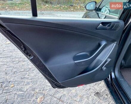 Черный Фольксваген Пассат, объемом двигателя 1.6 л и пробегом 270 тыс. км за 6000 $, фото 4 на Automoto.ua