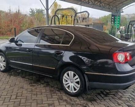 Чорний Фольксваген Пассат, об'ємом двигуна 2 л та пробігом 269 тис. км за 6500 $, фото 1 на Automoto.ua