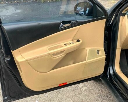 Черный Фольксваген Пассат, объемом двигателя 2 л и пробегом 365 тыс. км за 6690 $, фото 20 на Automoto.ua