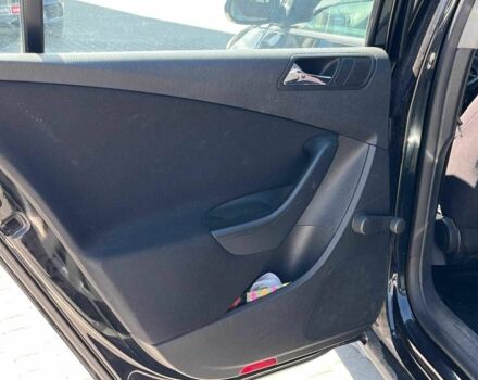 Чорний Фольксваген Пассат, об'ємом двигуна 2 л та пробігом 164 тис. км за 5790 $, фото 23 на Automoto.ua