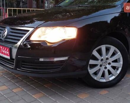 Черный Фольксваген Пассат, объемом двигателя 0 л и пробегом 186 тыс. км за 7777 $, фото 54 на Automoto.ua