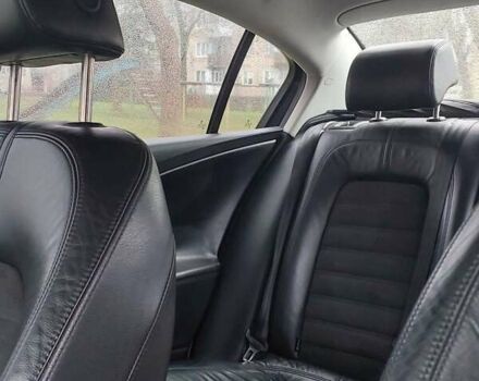 Черный Фольксваген Пассат, объемом двигателя 1.97 л и пробегом 249 тыс. км за 7500 $, фото 6 на Automoto.ua