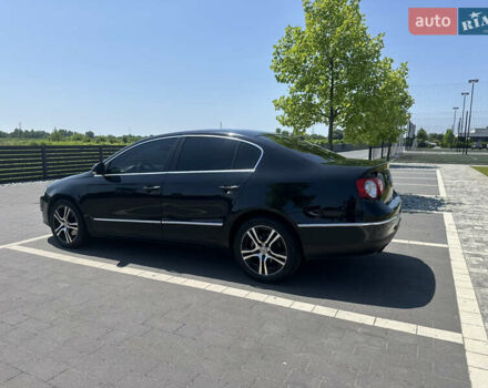 Чорний Фольксваген Пассат, об'ємом двигуна 1.97 л та пробігом 286 тис. км за 6300 $, фото 6 на Automoto.ua
