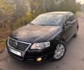 Чорний Фольксваген Пассат, об'ємом двигуна 2 л та пробігом 210 тис. км за 5800 $, фото 3 на Automoto.ua