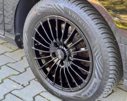 Чорний Фольксваген Пассат, об'ємом двигуна 1.9 л та пробігом 245 тис. км за 1950 $, фото 6 на Automoto.ua