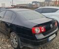 Чорний Фольксваген Пассат, об'ємом двигуна 2 л та пробігом 244 тис. км за 4400 $, фото 2 на Automoto.ua
