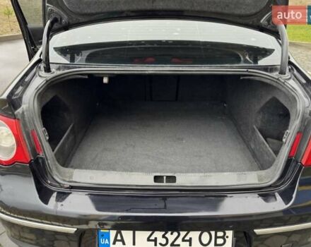 Черный Фольксваген Пассат, объемом двигателя 1.98 л и пробегом 574 тыс. км за 5600 $, фото 13 на Automoto.ua